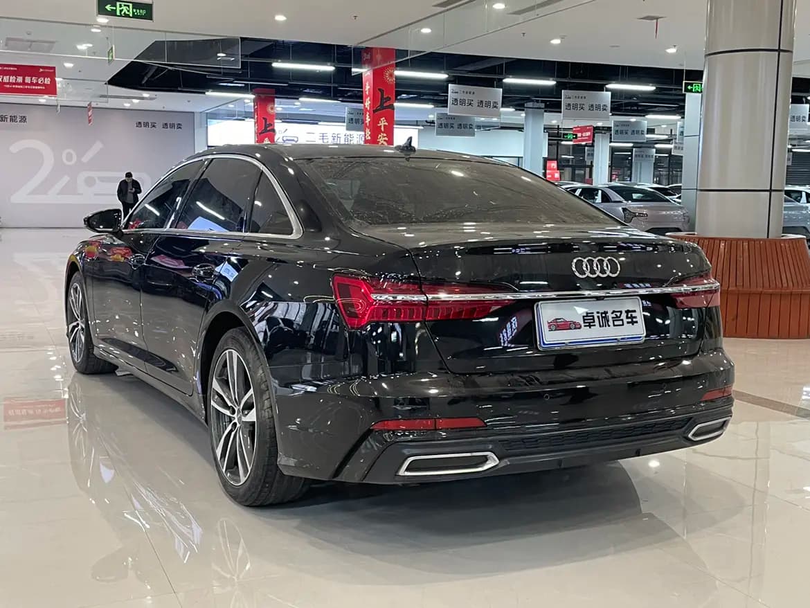 Audi A6L 2021 г. 51000 км. — фото 4