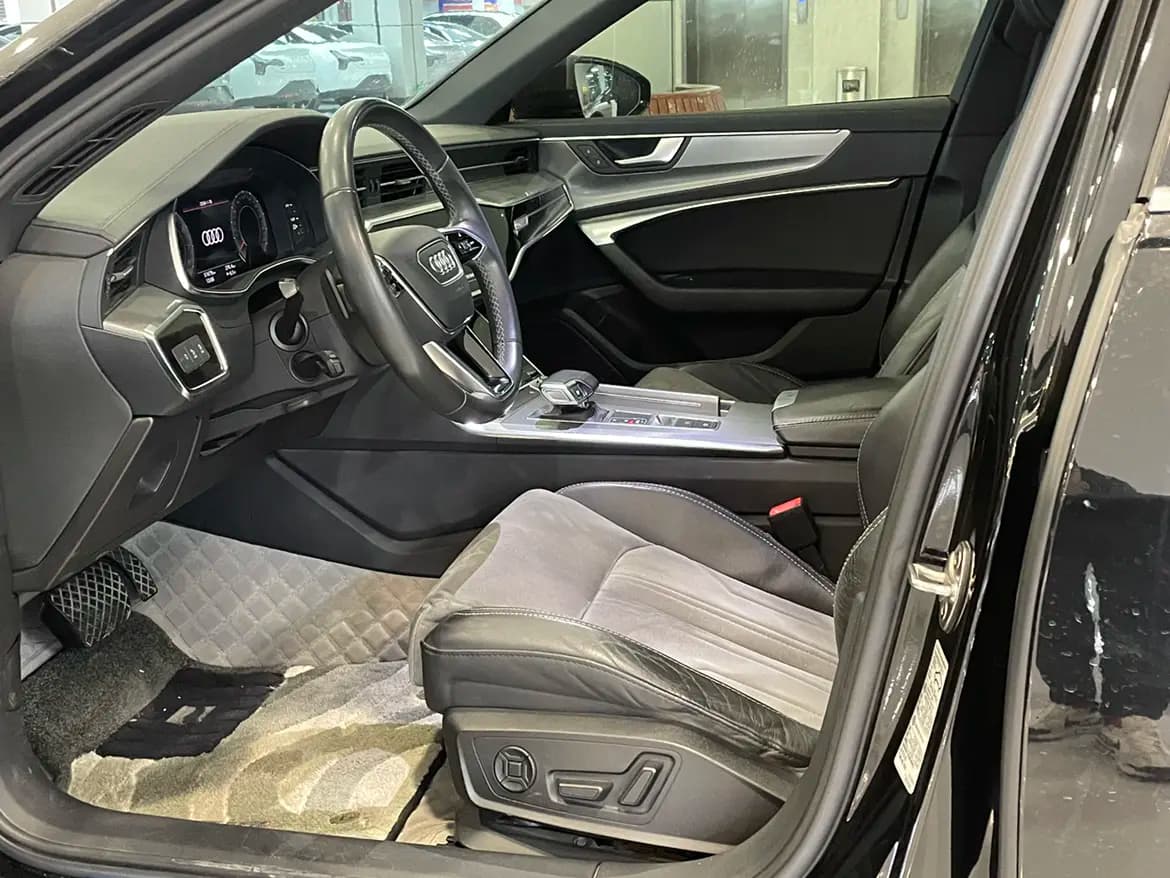 Audi A6L 2021 г. 51000 км. — фото 8
