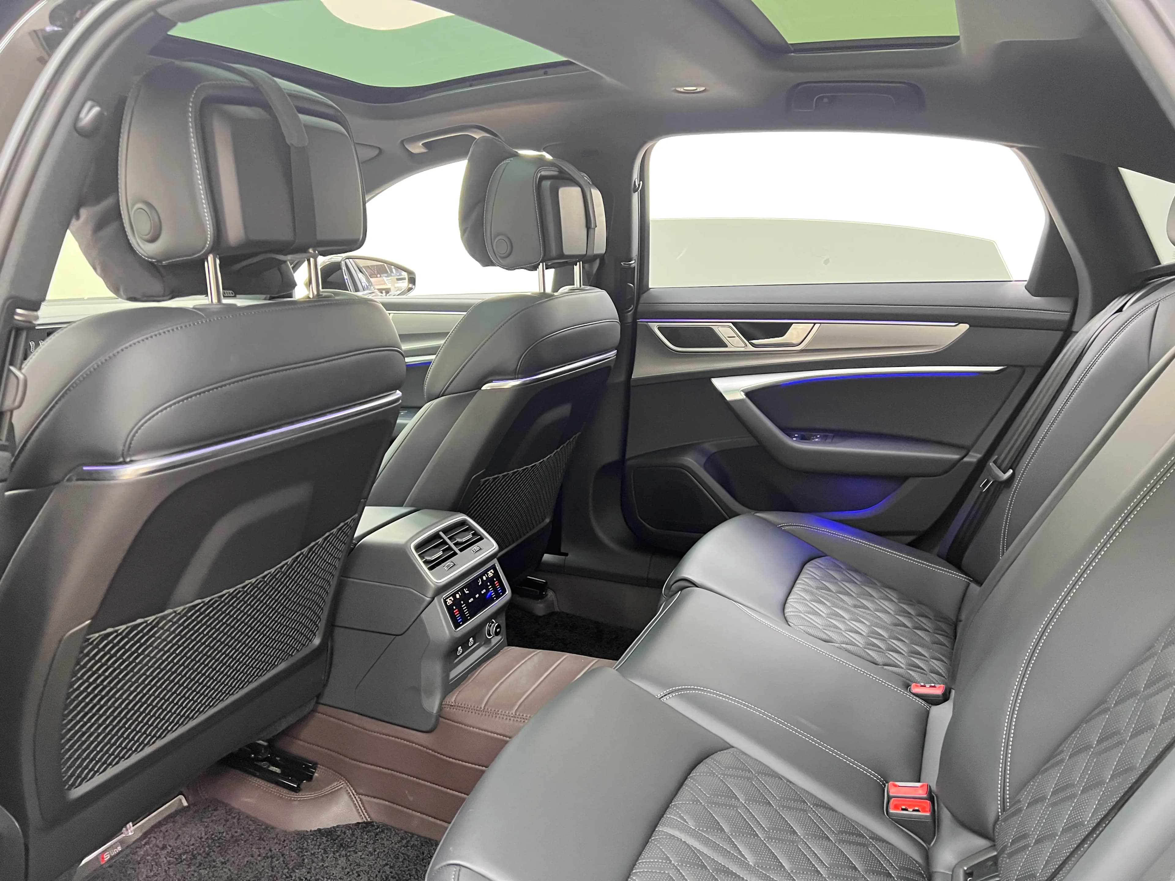 Audi A6L 2023 г. 39000 км. — фото 15
