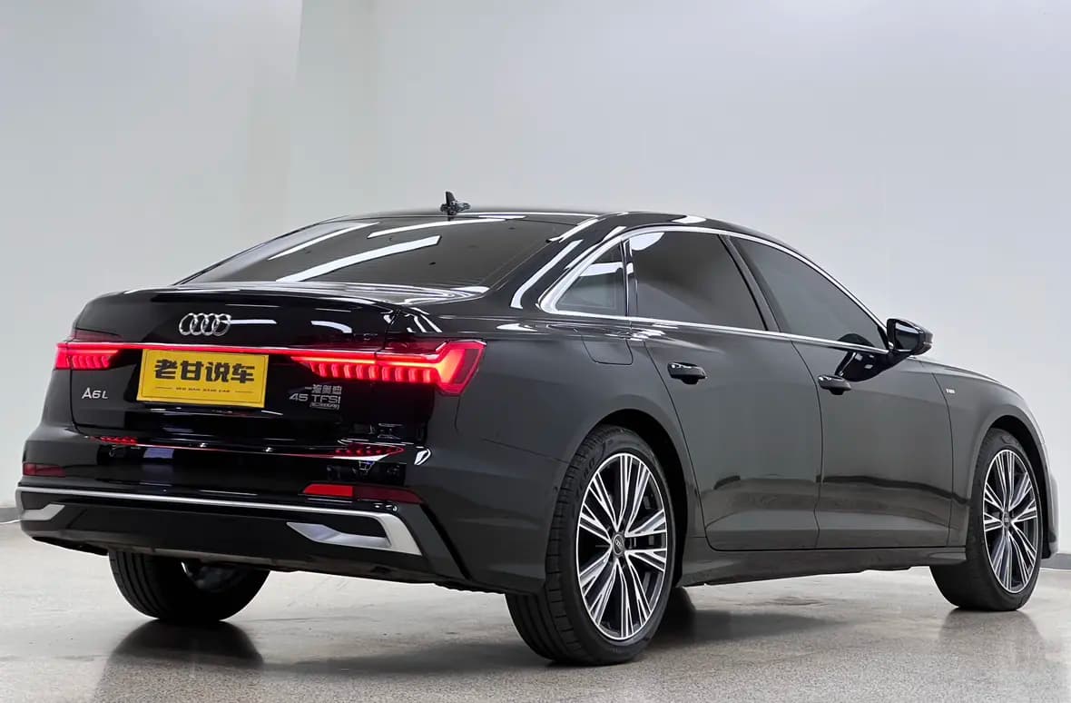 Audi A6L 2023 г. 39000 км. — фото 6