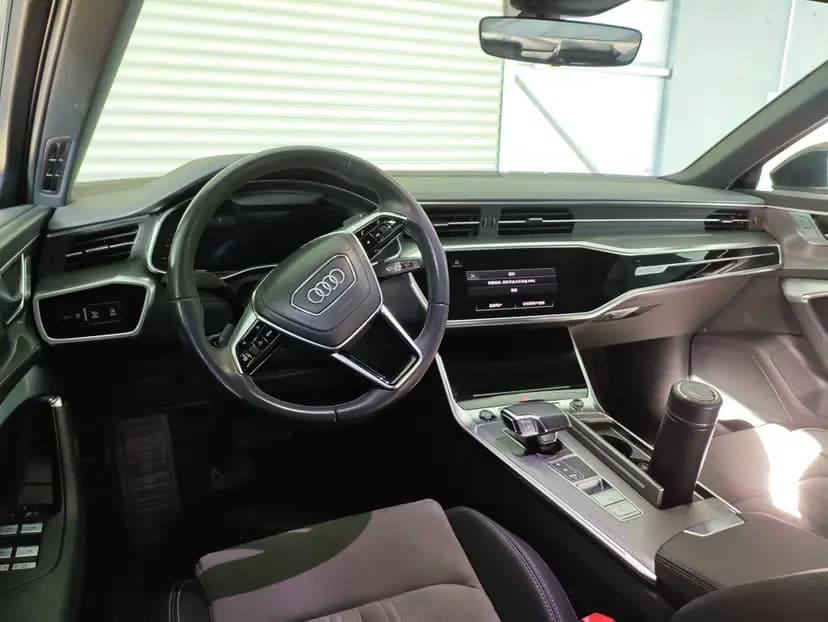 Audi A6L 2023 г. 60000 км. — фото 6