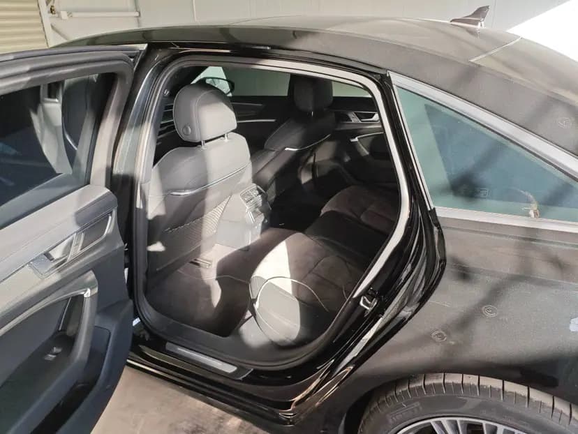 Audi A6L 2023 г. 60000 км. — фото 8