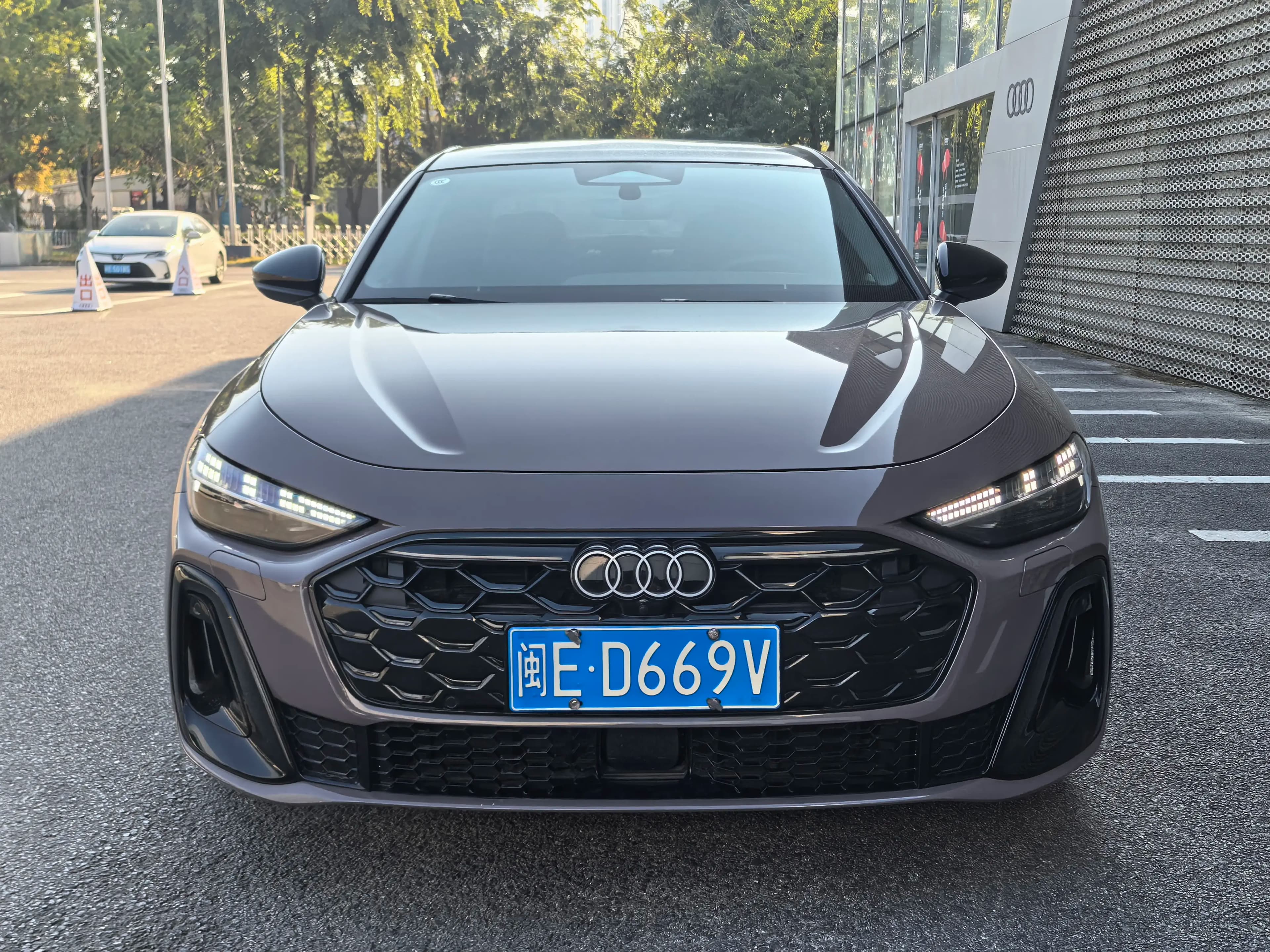 Audi A5L 2025 г. 2637 км. — фото 2
