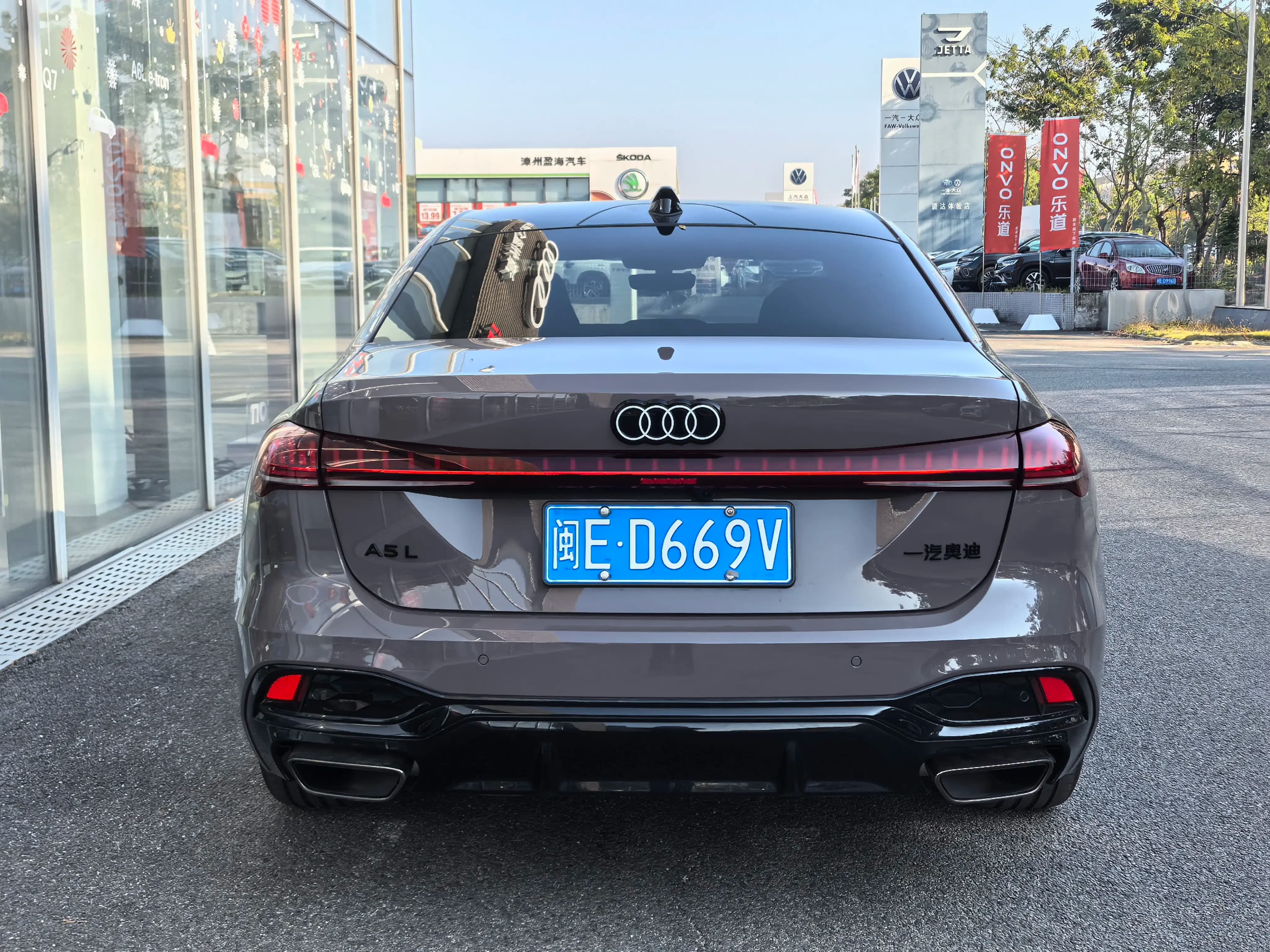 Audi A5L 2025 г. 2637 км. — фото 4