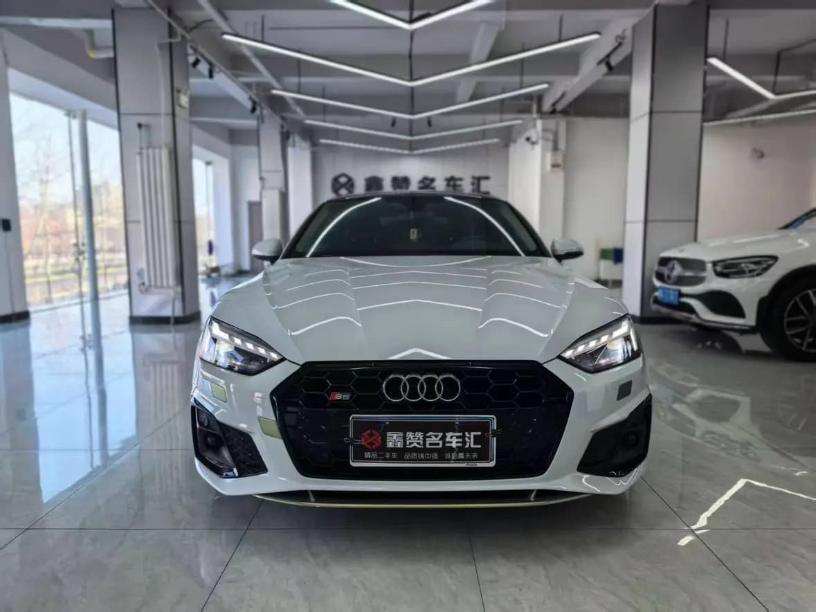 Audi A5 2021 г. 42605 км. — фото 2