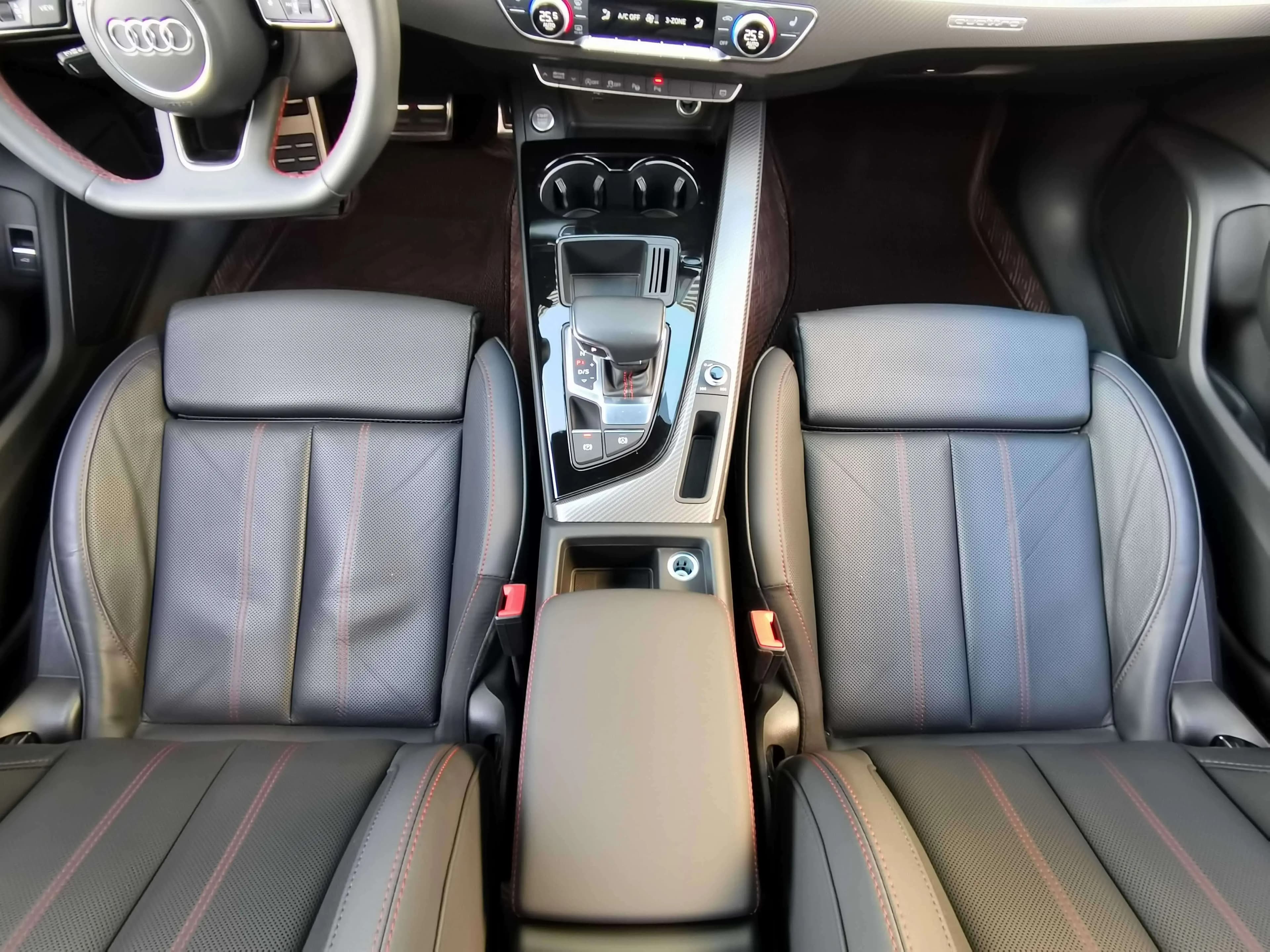 Audi A4L 2022 г. 49022 км. — фото 18