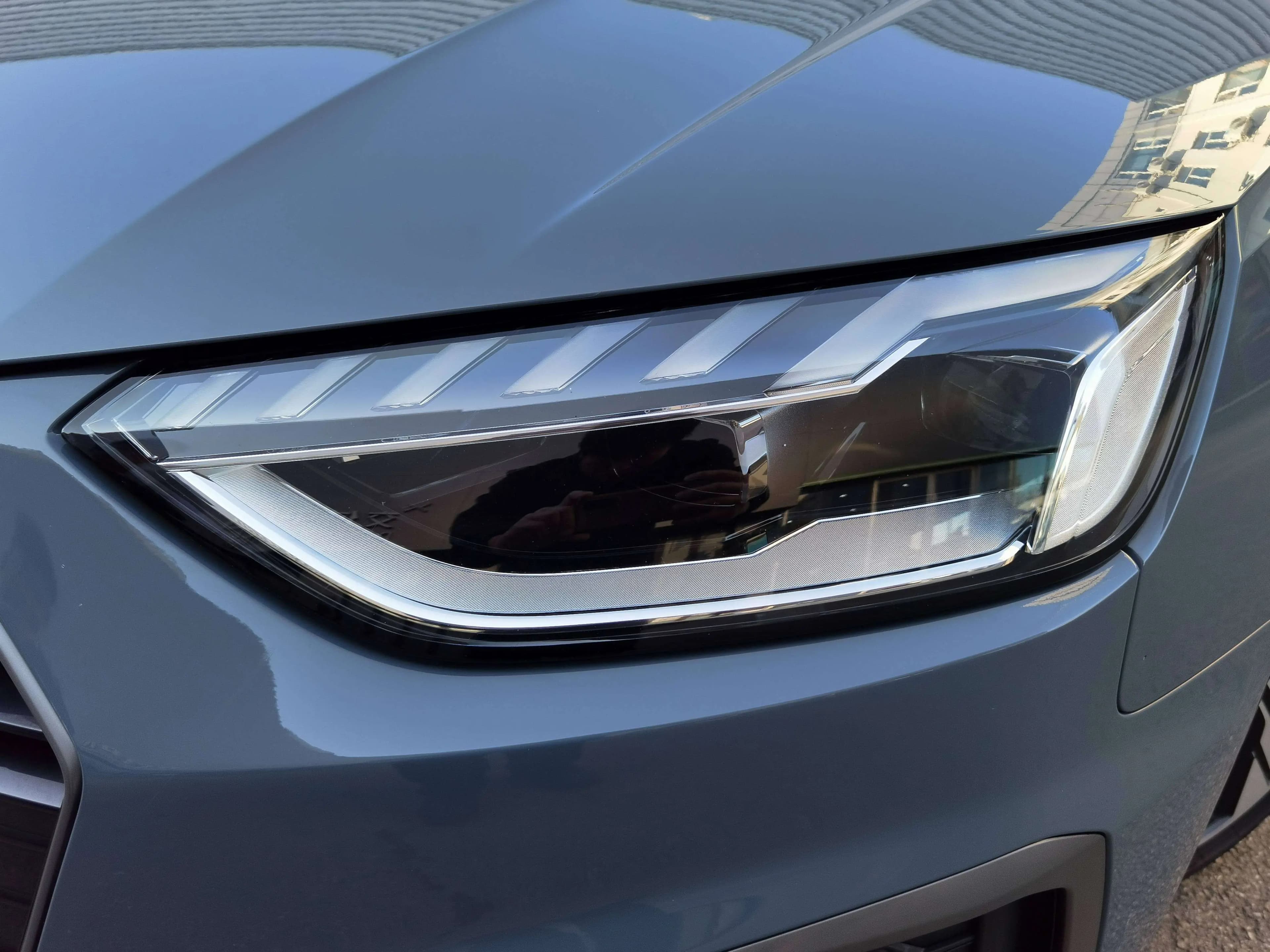 Audi A4L 2022 г. 49022 км. — фото 5
