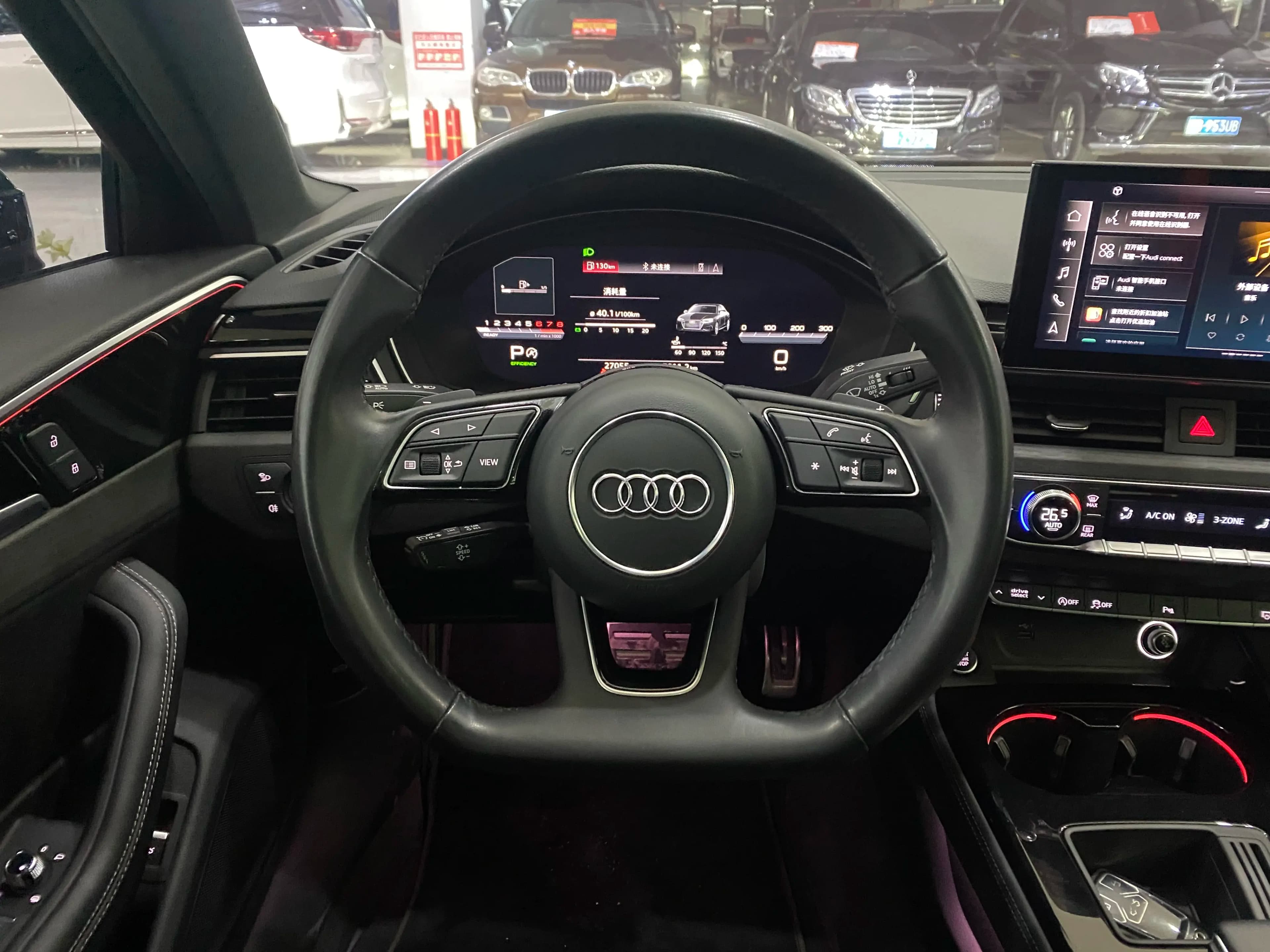 Audi A4L 2023 г. 27015 км. — фото 12