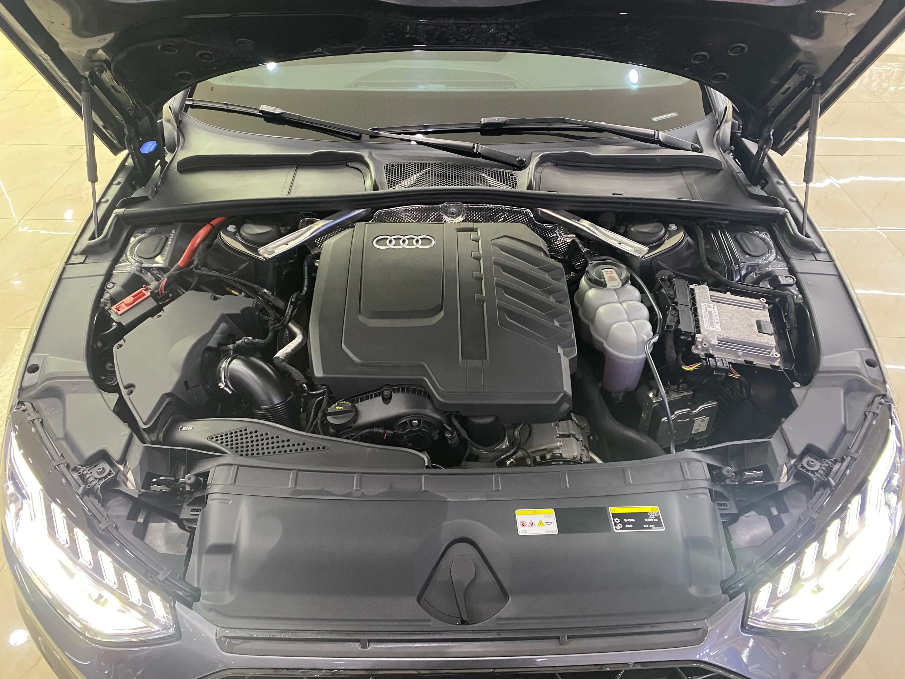 Audi A4L 2023 г. 27015 км. — фото 7