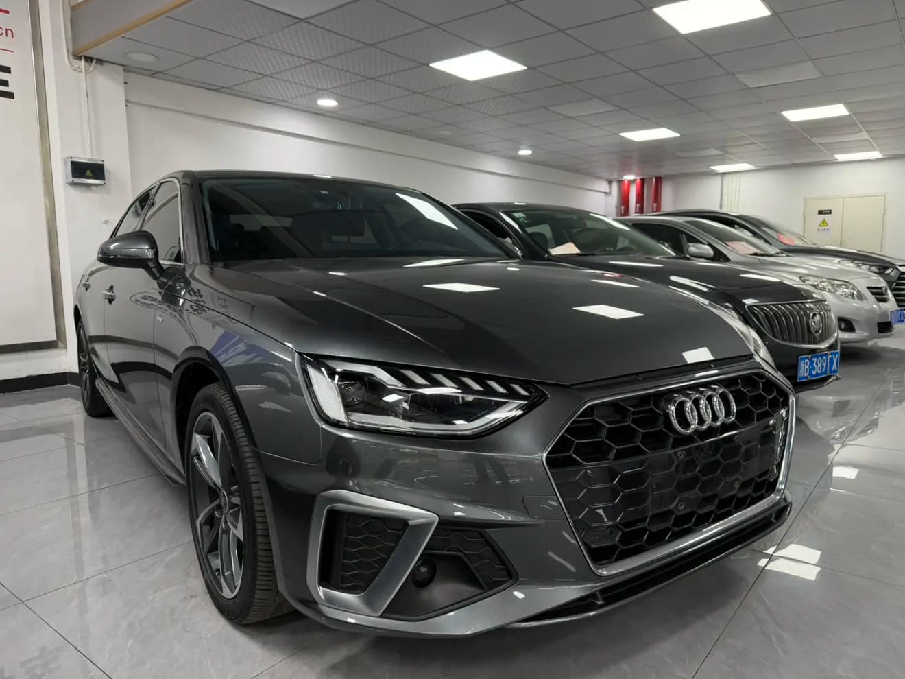Audi A4L 2022 г. 36014 км.