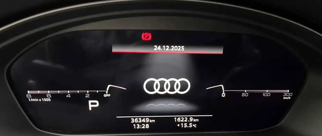 Audi A4L 2022 г. 36014 км. — фото 7
