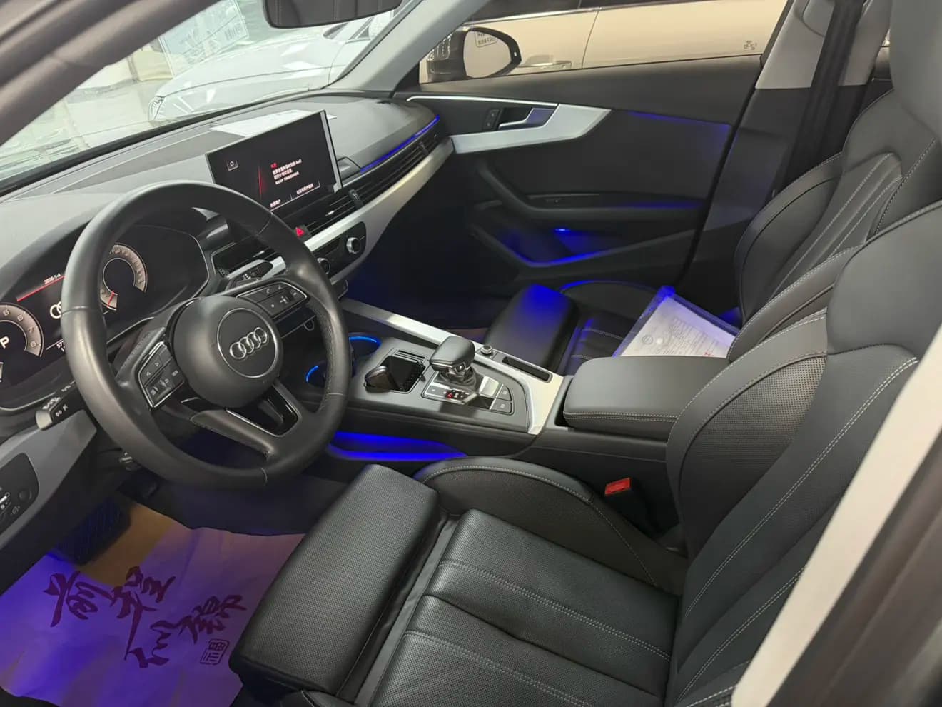Audi A4L 2022 г. 36014 км. — фото 9