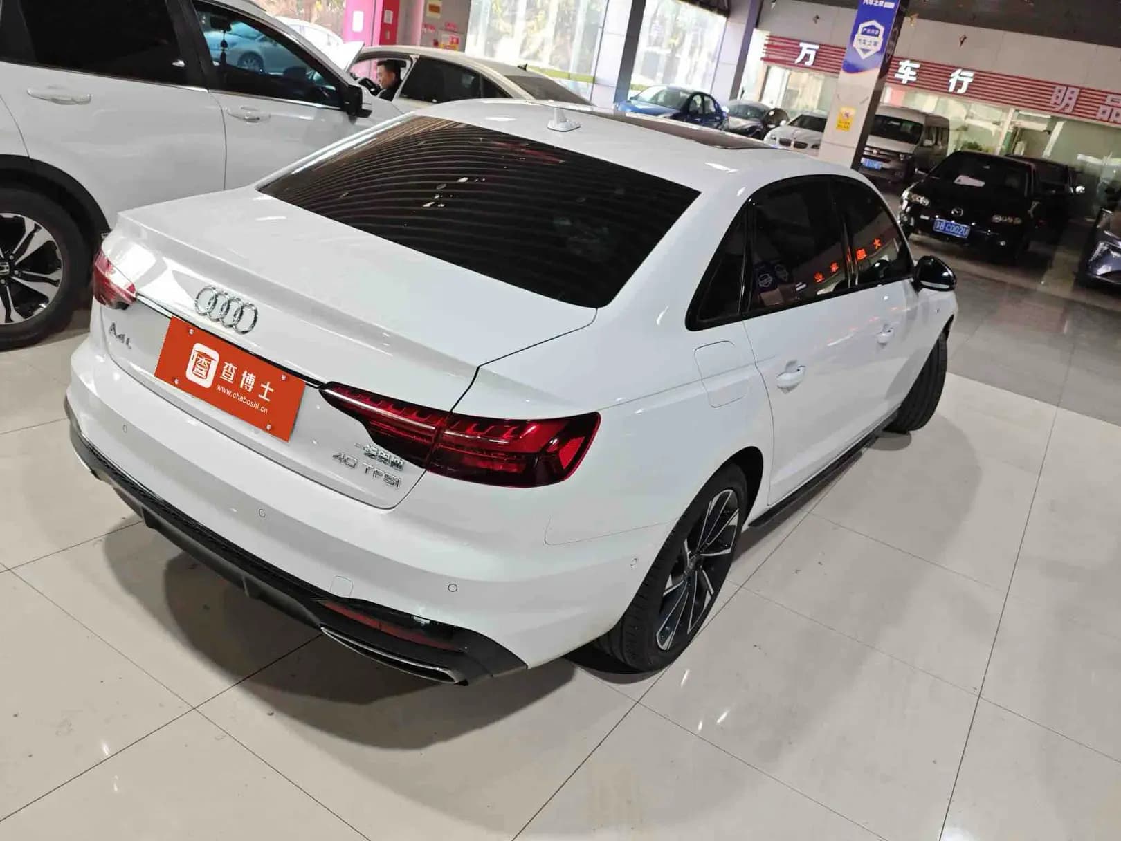Audi A4L 2023 г. 30097 км. — фото 4