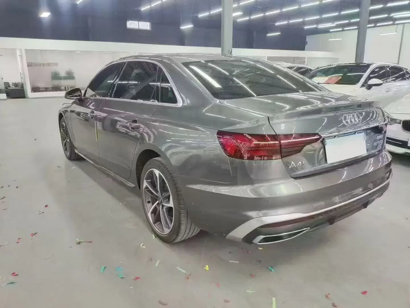 Audi A4L 2022 г. 68132 км. — фото 4