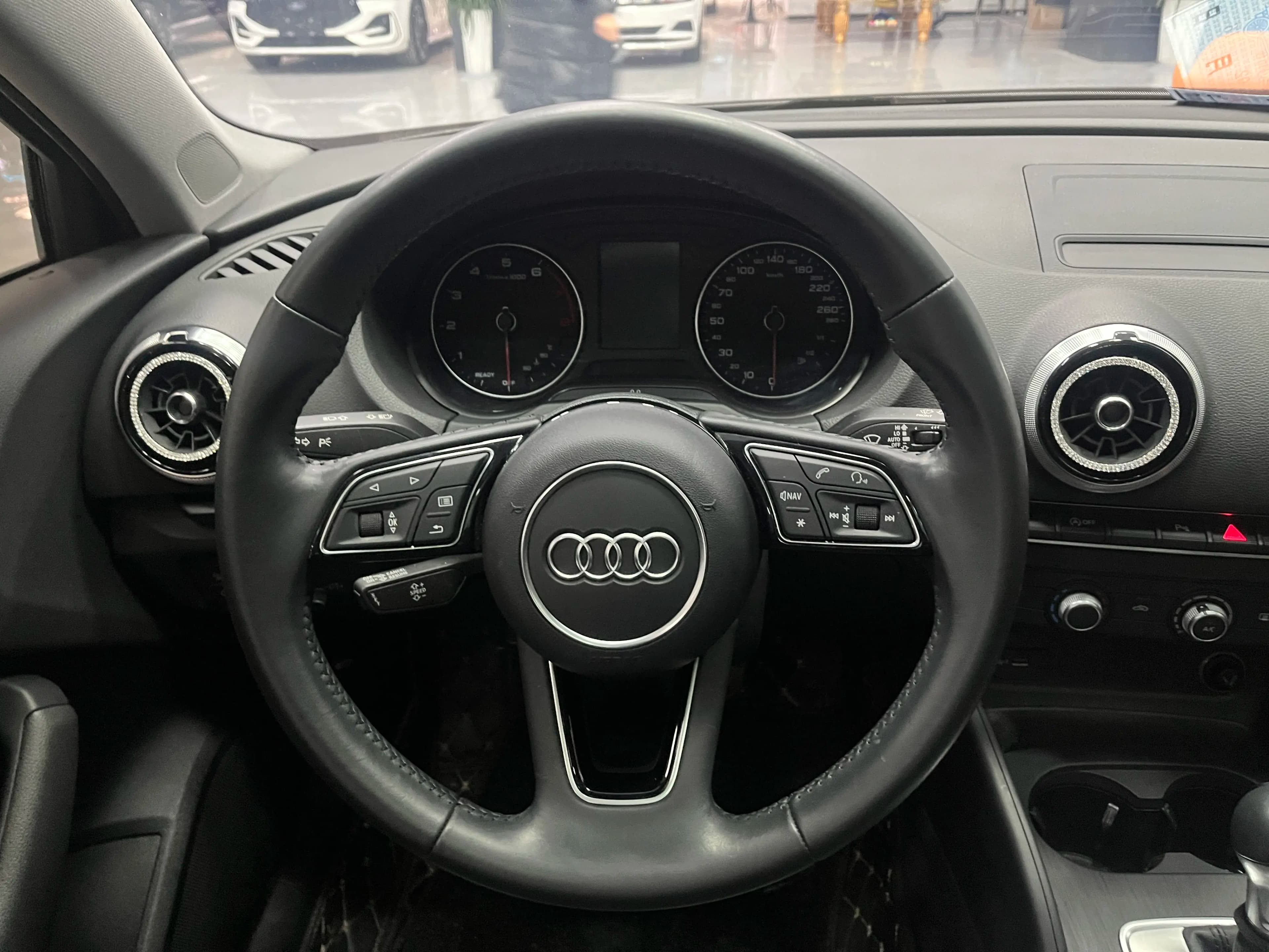Audi A3 2021 г. 35317 км. — фото 12