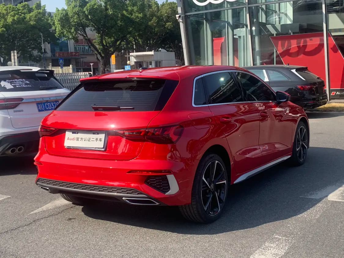 Audi A3 2022 г. 7124 км. — фото 5