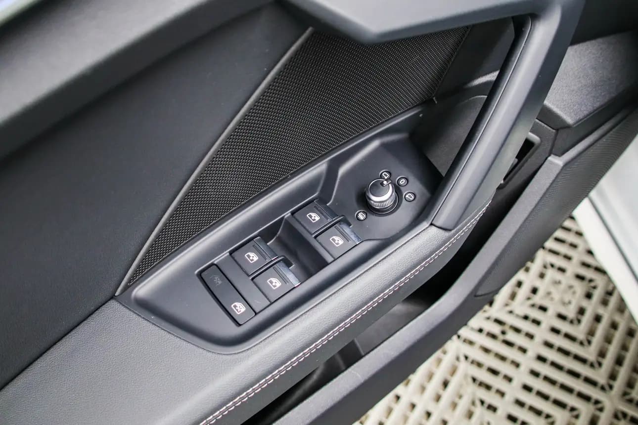 Audi A3 2023 г. 12091 км. — фото 14