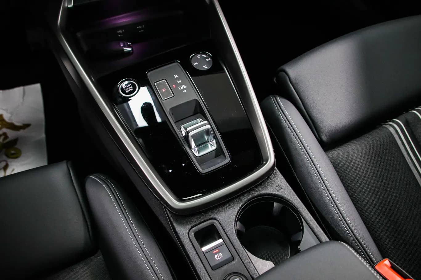 Audi A3 2023 г. 12091 км. — фото 10