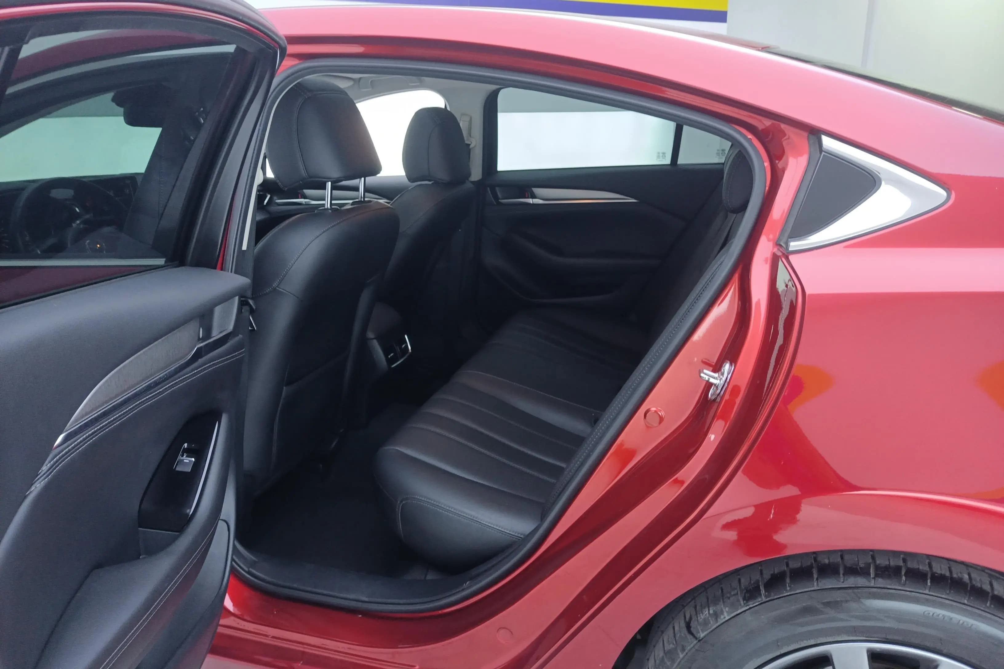 Mazda Atenza 2022 г. 49741 км. — фото 12