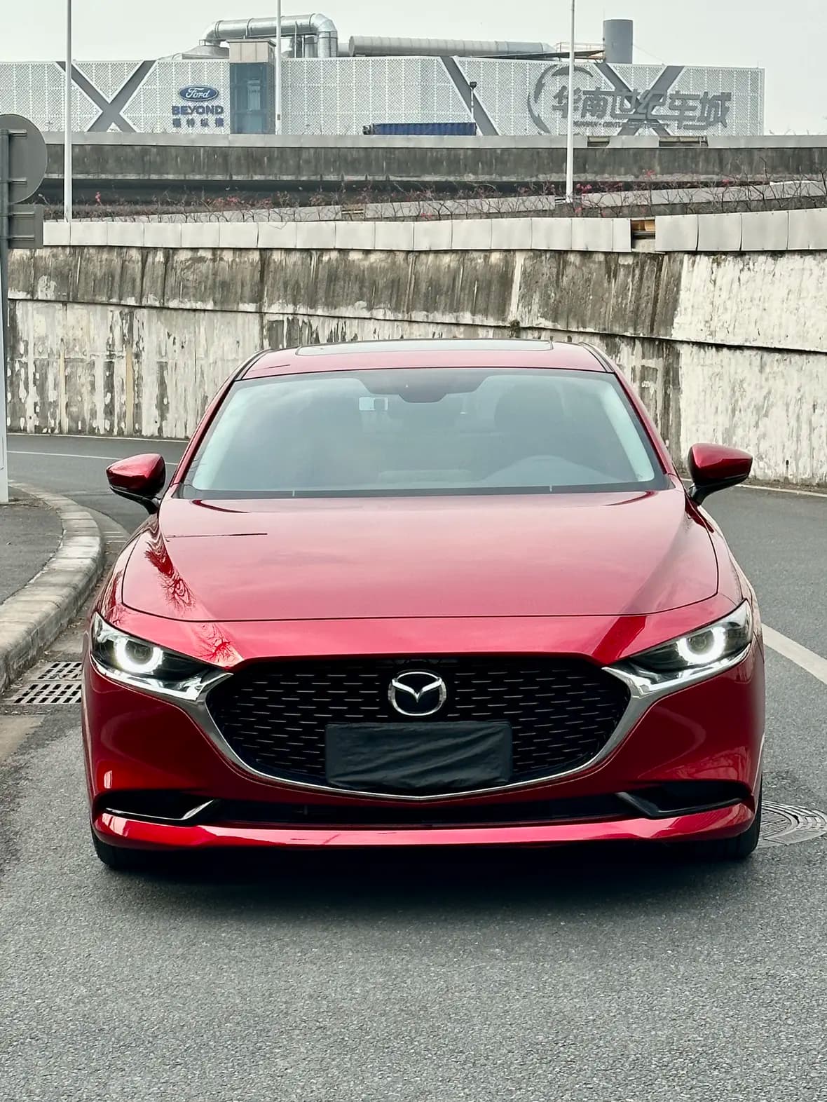 Mazda Axela 2024 г. 20125 км. — фото 2