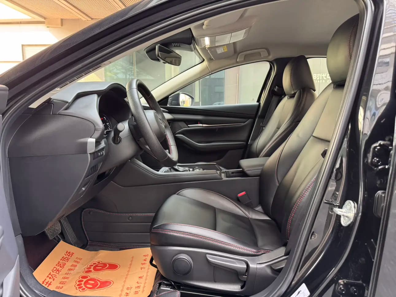 Mazda Axela 2023 г. 42014 км. — фото 11