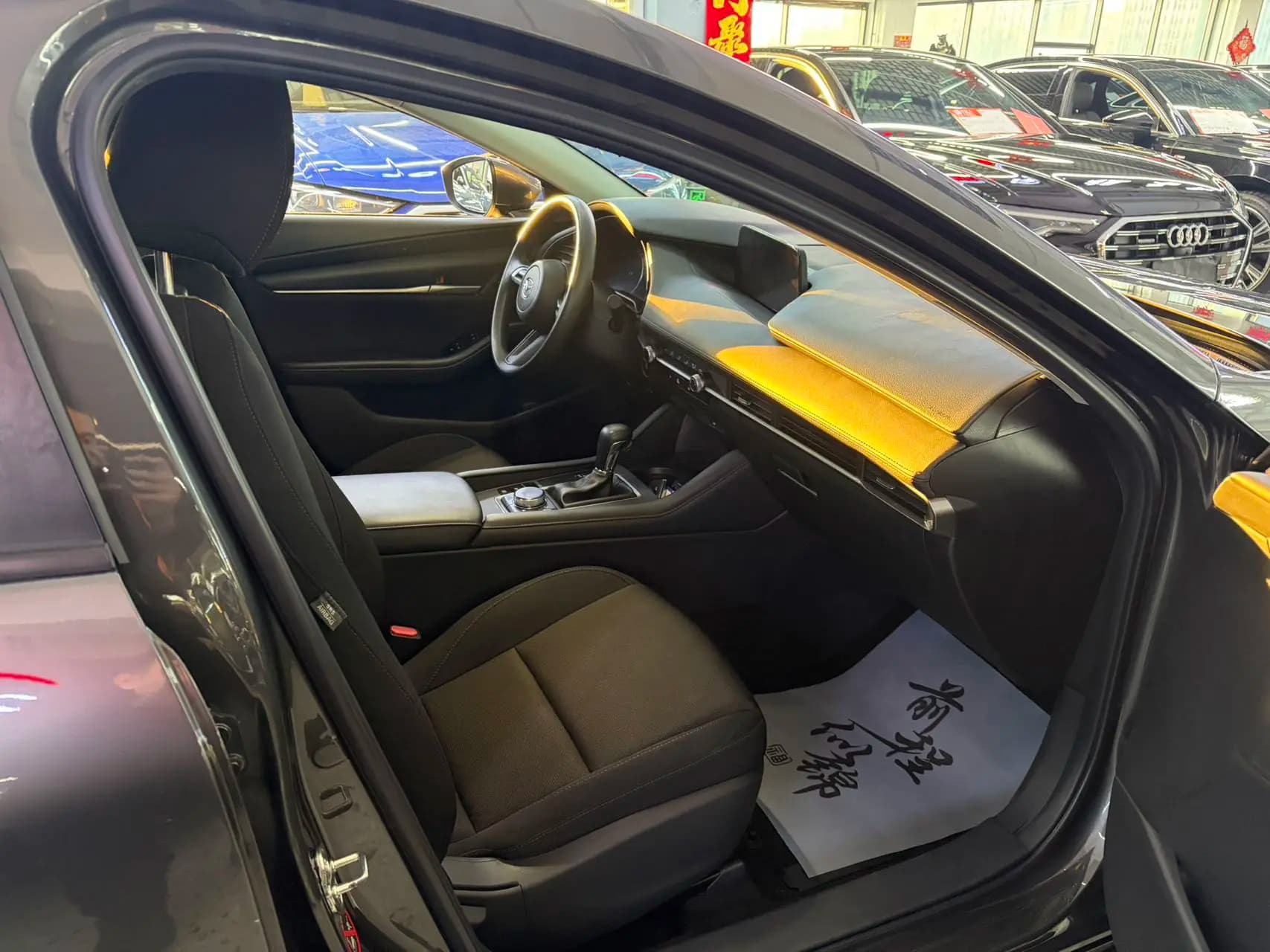 Mazda Axela 2022 г. 37079 км. — фото 7