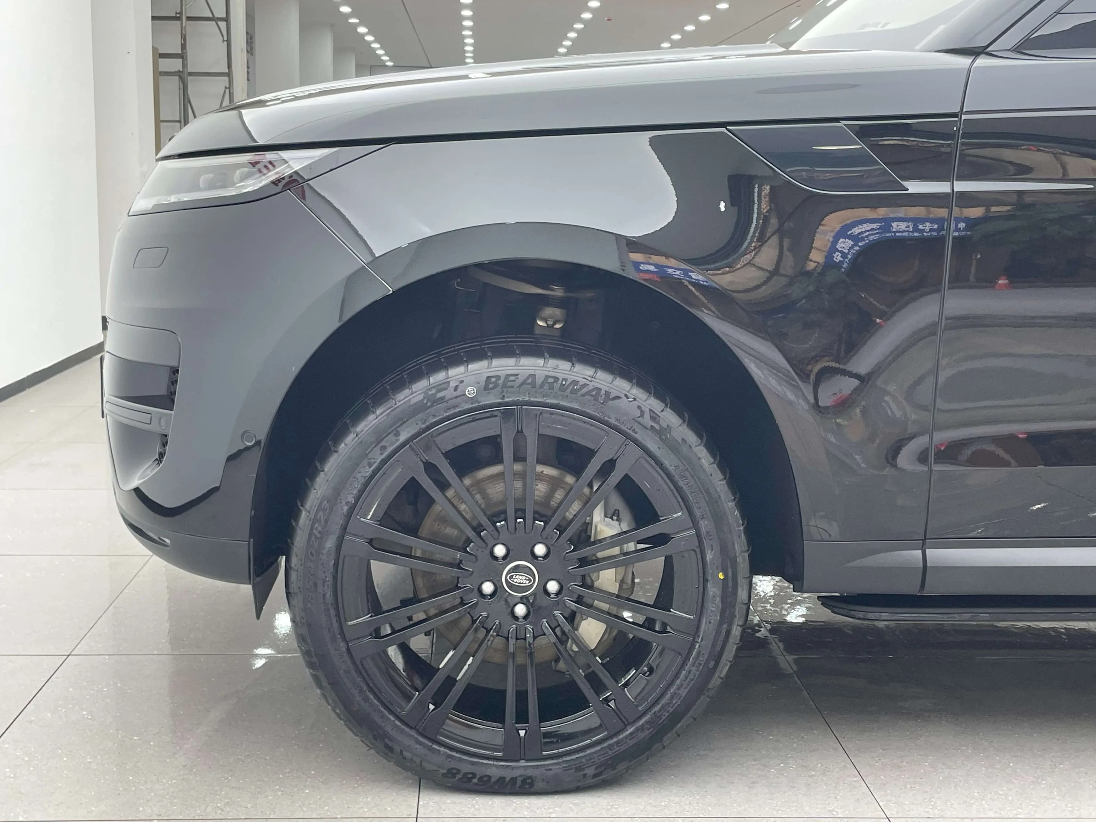 Land Rover Range Rover Sport 2023 г. 23000 км. — фото 8
