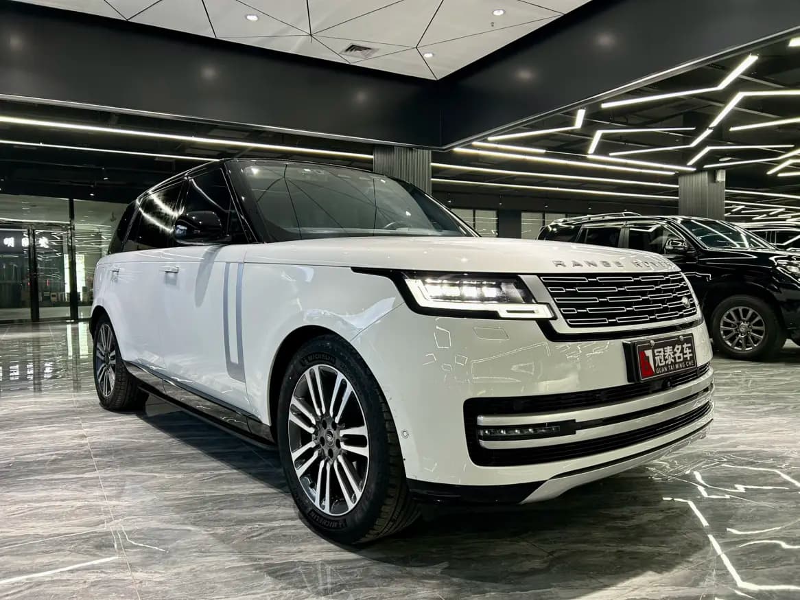 Land Rover Range rover 2022 г. 120016 км. — фото 3
