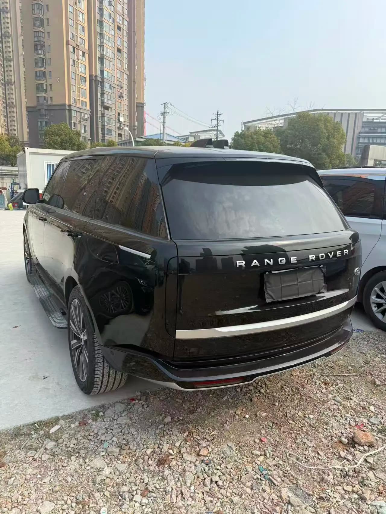 Land Rover Range rover 2025 г. 13017 км. — фото 3