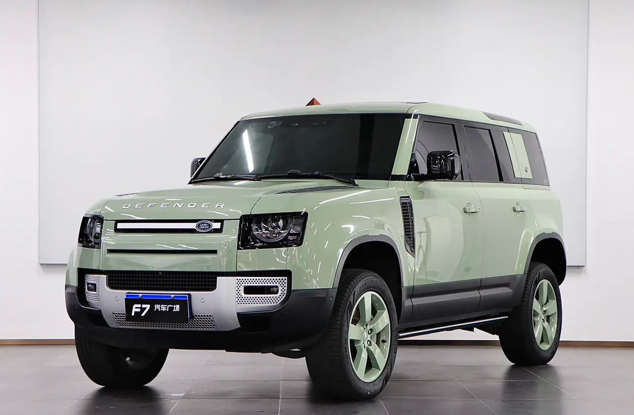 Land Rover Guard 2023 г. 56144 км.