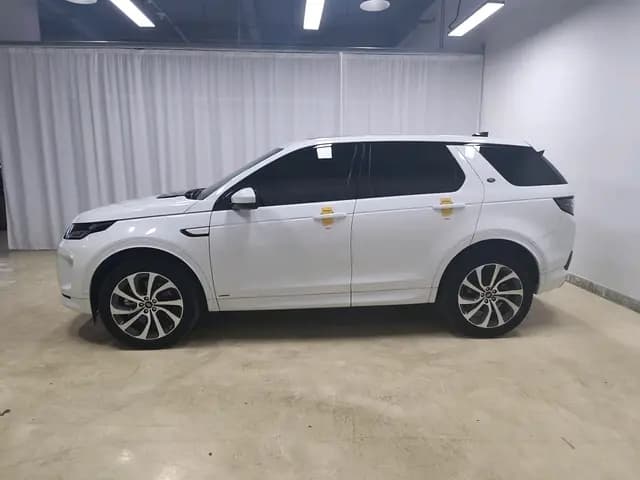 Land Rover Discover Sports 2021 г. 60000 км. — фото 4