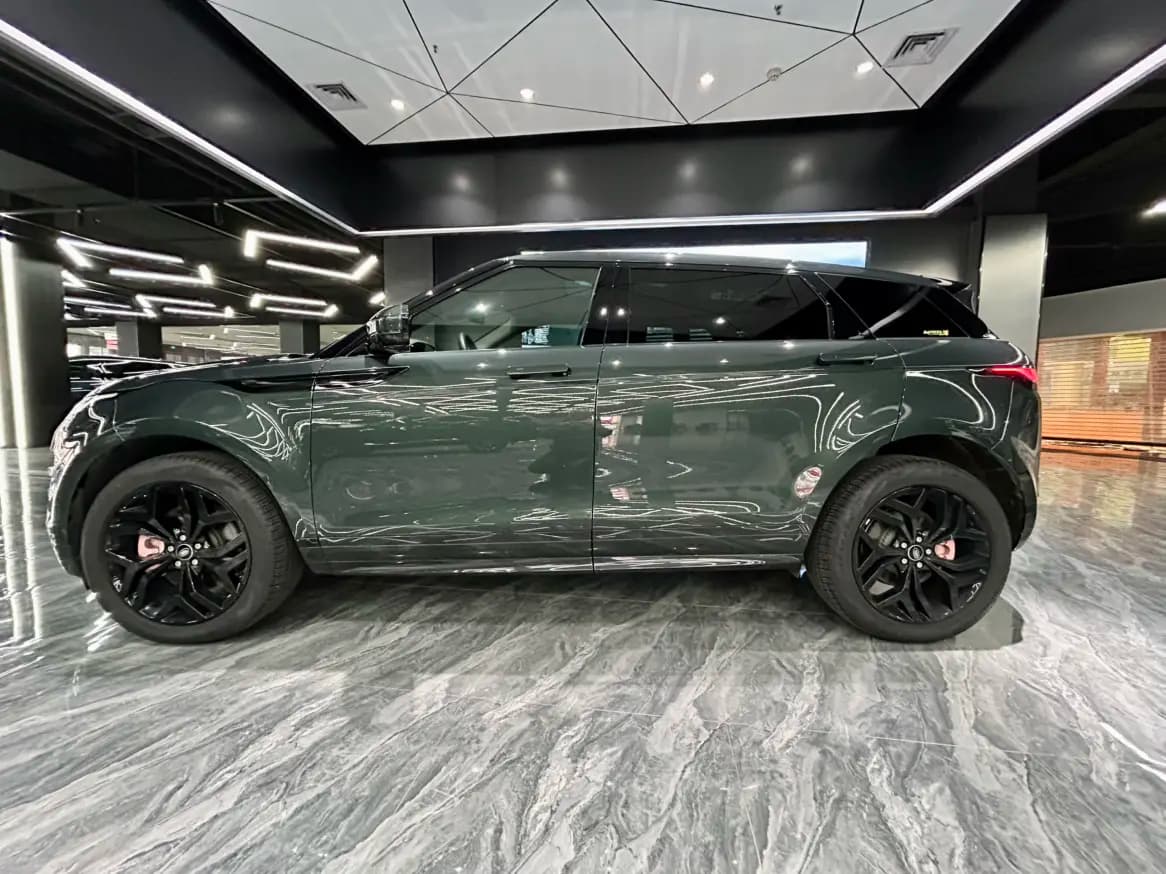 Land Rover Range Rover Evoque 2023 г. 13110 км. — фото 4
