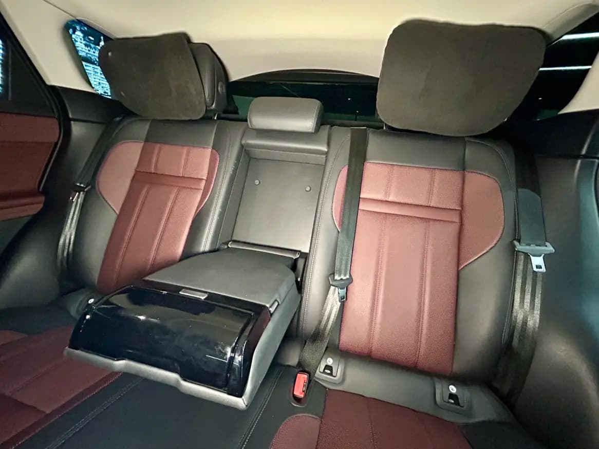 Land Rover Range Rover Evoque 2023 г. 13110 км. — фото 36