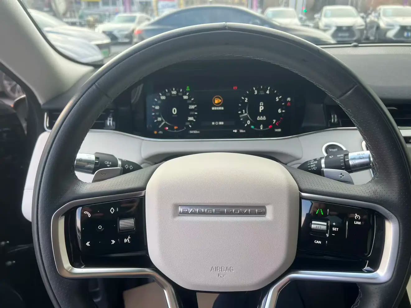 Land Rover Range Rover Evoque 2022 г. 54112 км. — фото 14