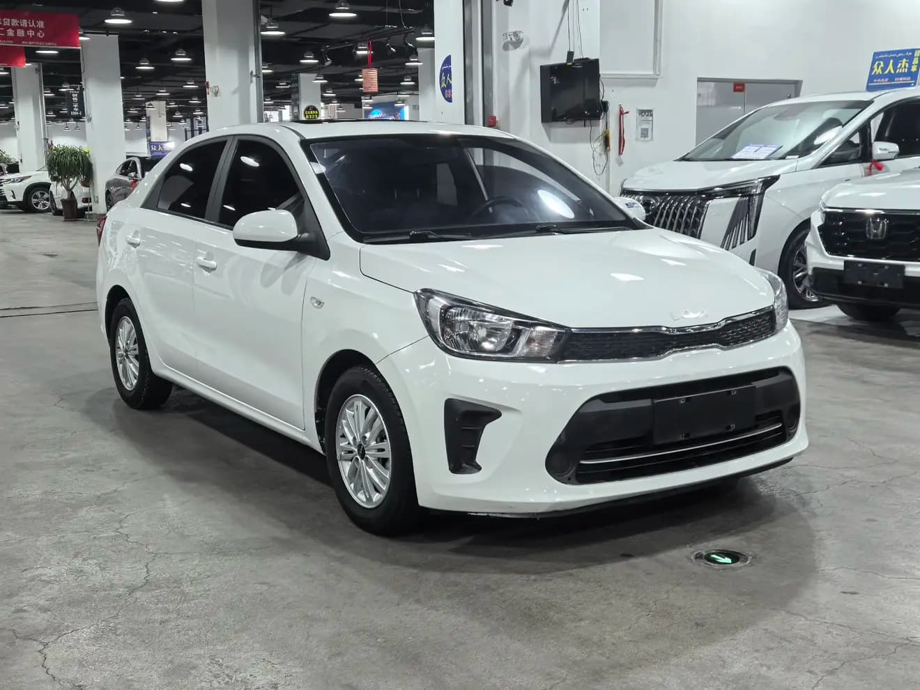 Kia Pegas 2021 г. 130032 км. — фото 3