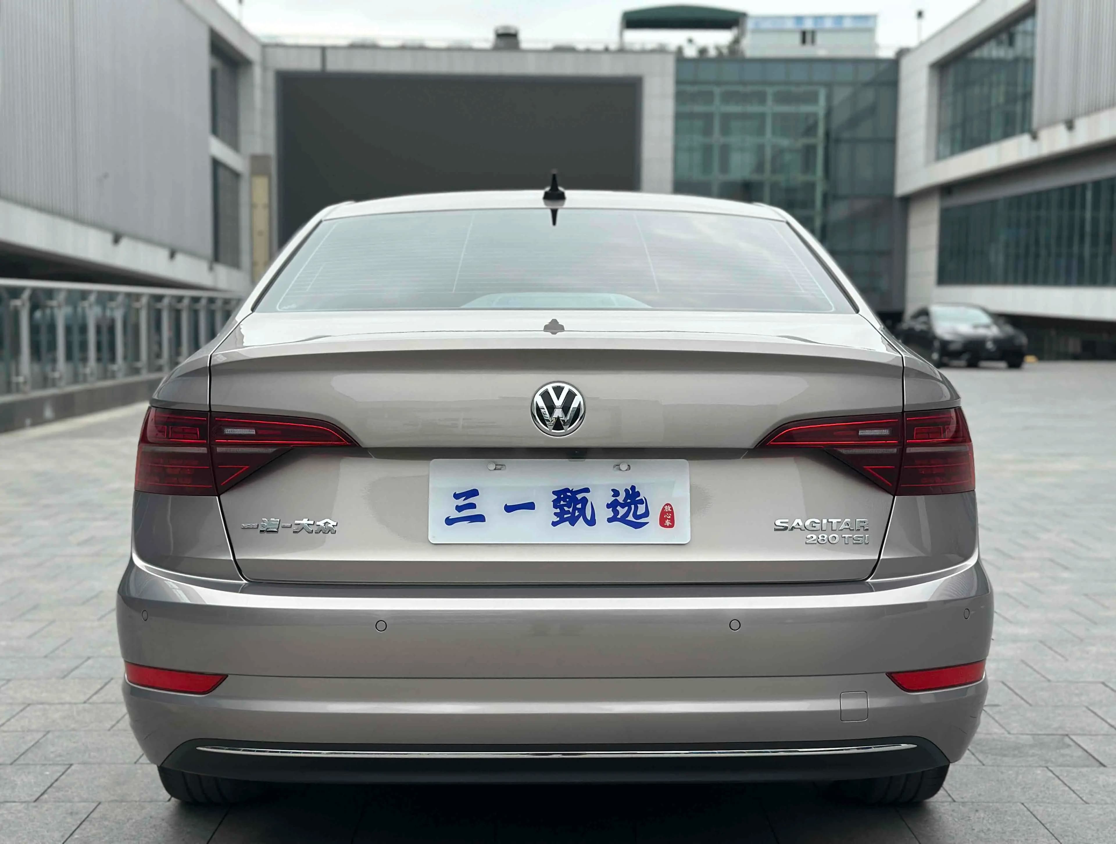 Volkswagen Sagitar 2022 г. 37080 км. — фото 5