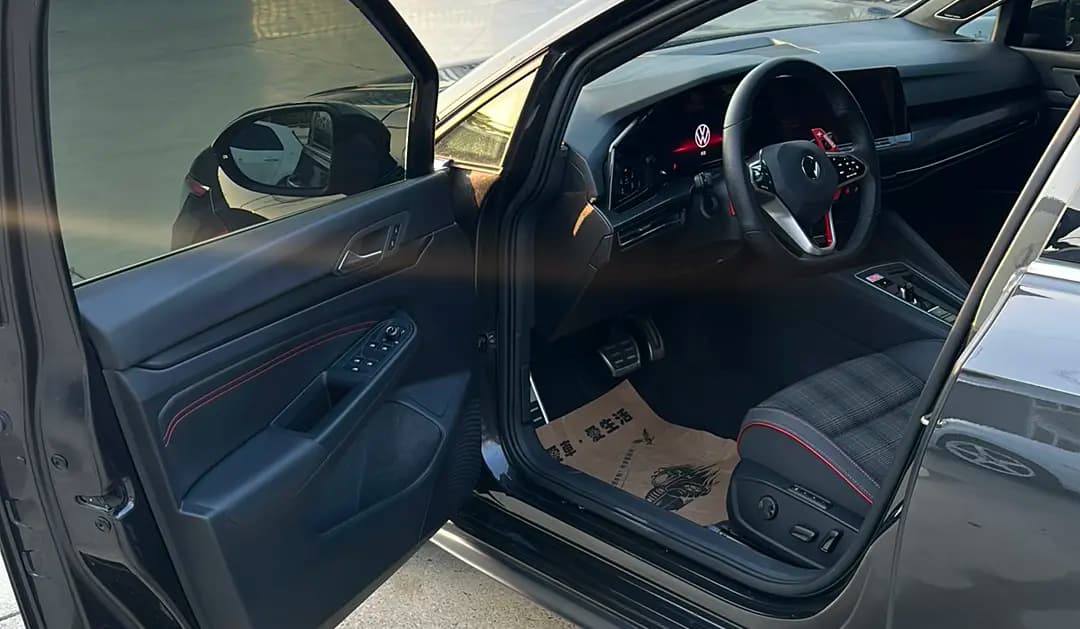 Volkswagen Golf GTI 2022 г. 53800 км. — фото 14
