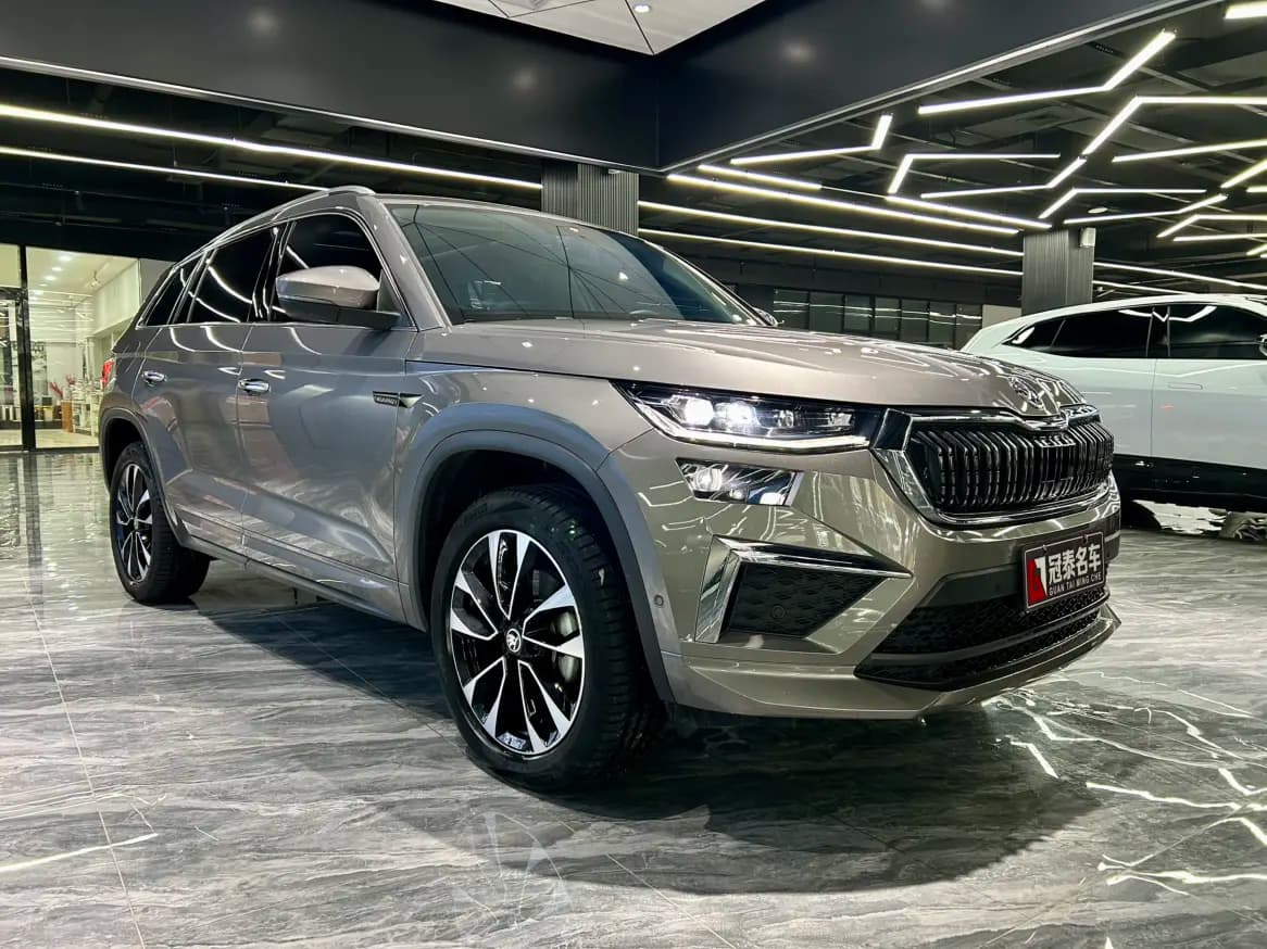 Skoda Kodiaq 2023 г. 33103 км. — фото 3