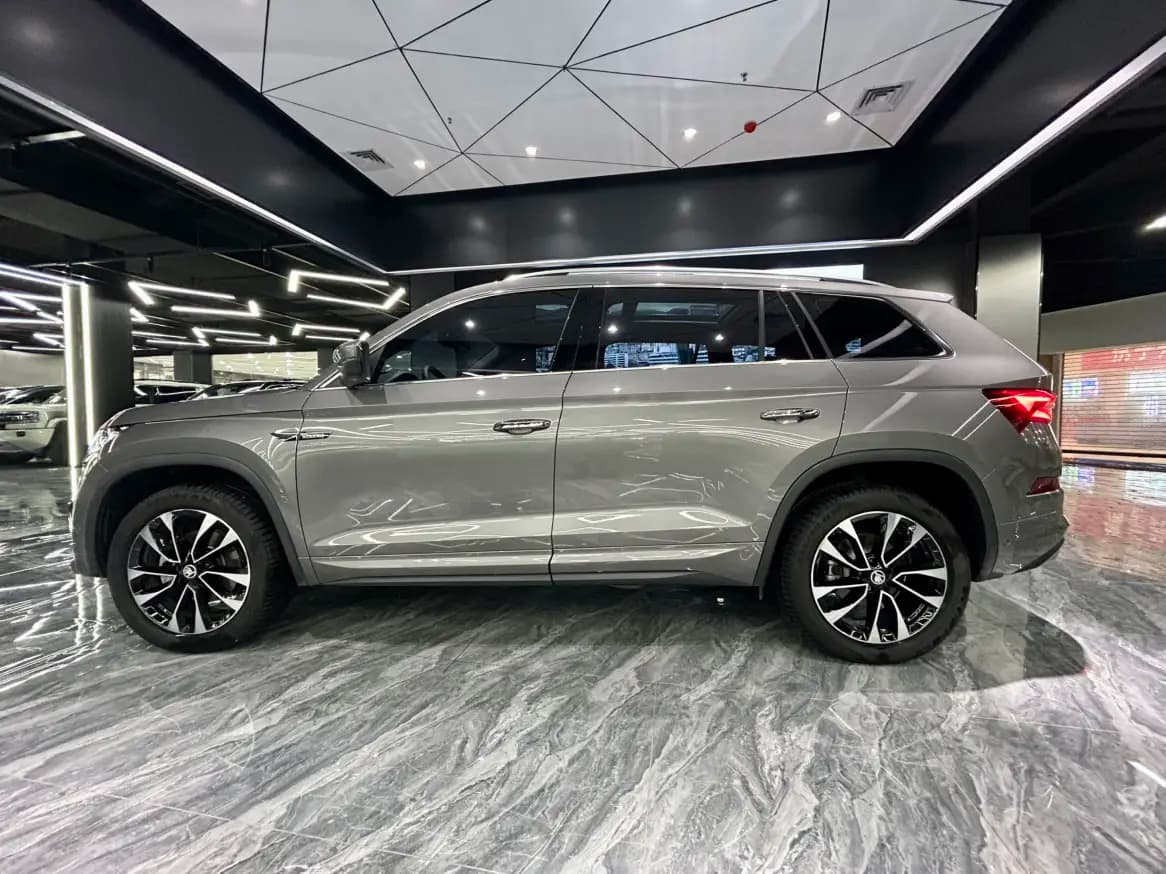 Skoda Kodiaq 2023 г. 33103 км. — фото 4