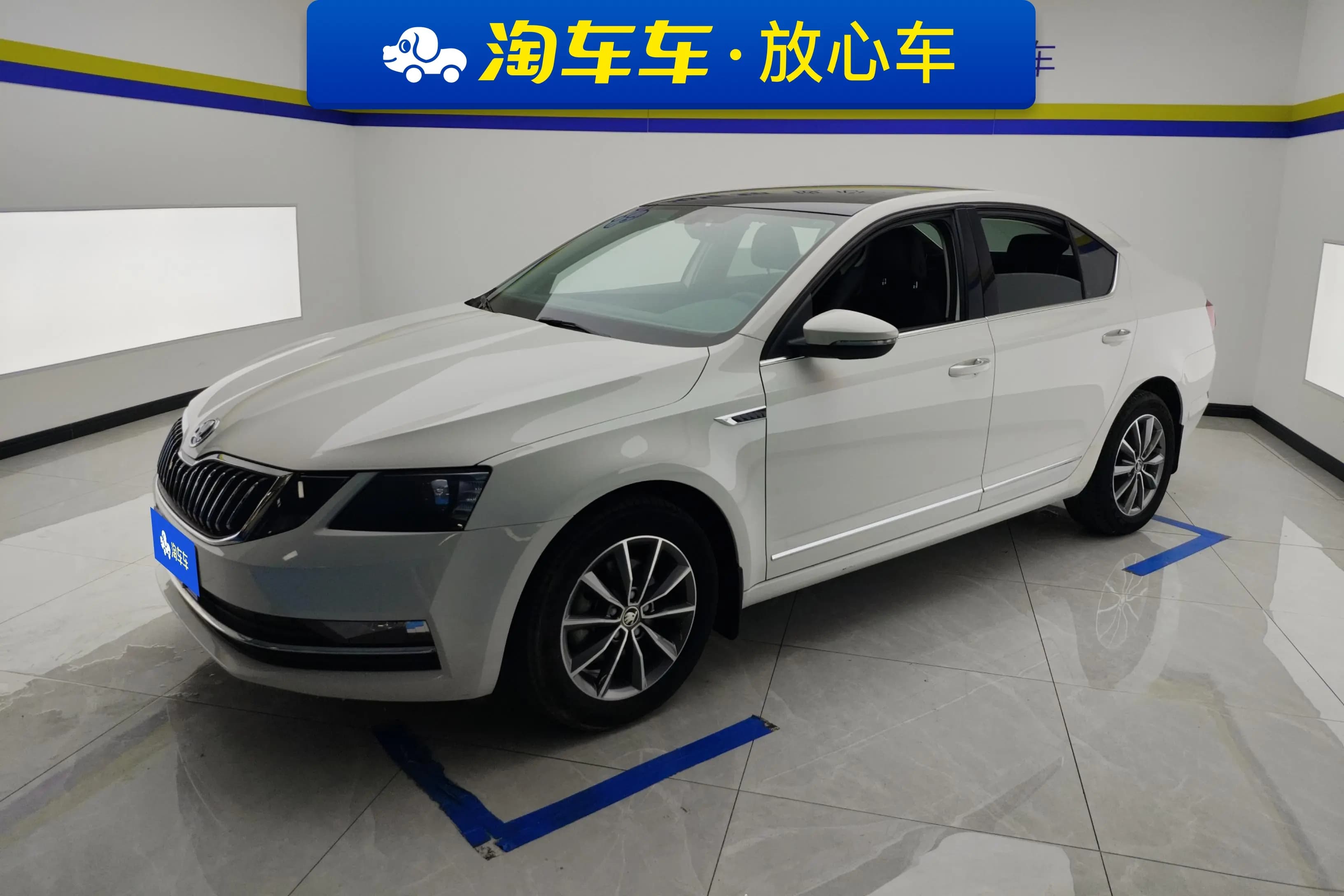 Skoda Octavia 2021 г. 44377 км.