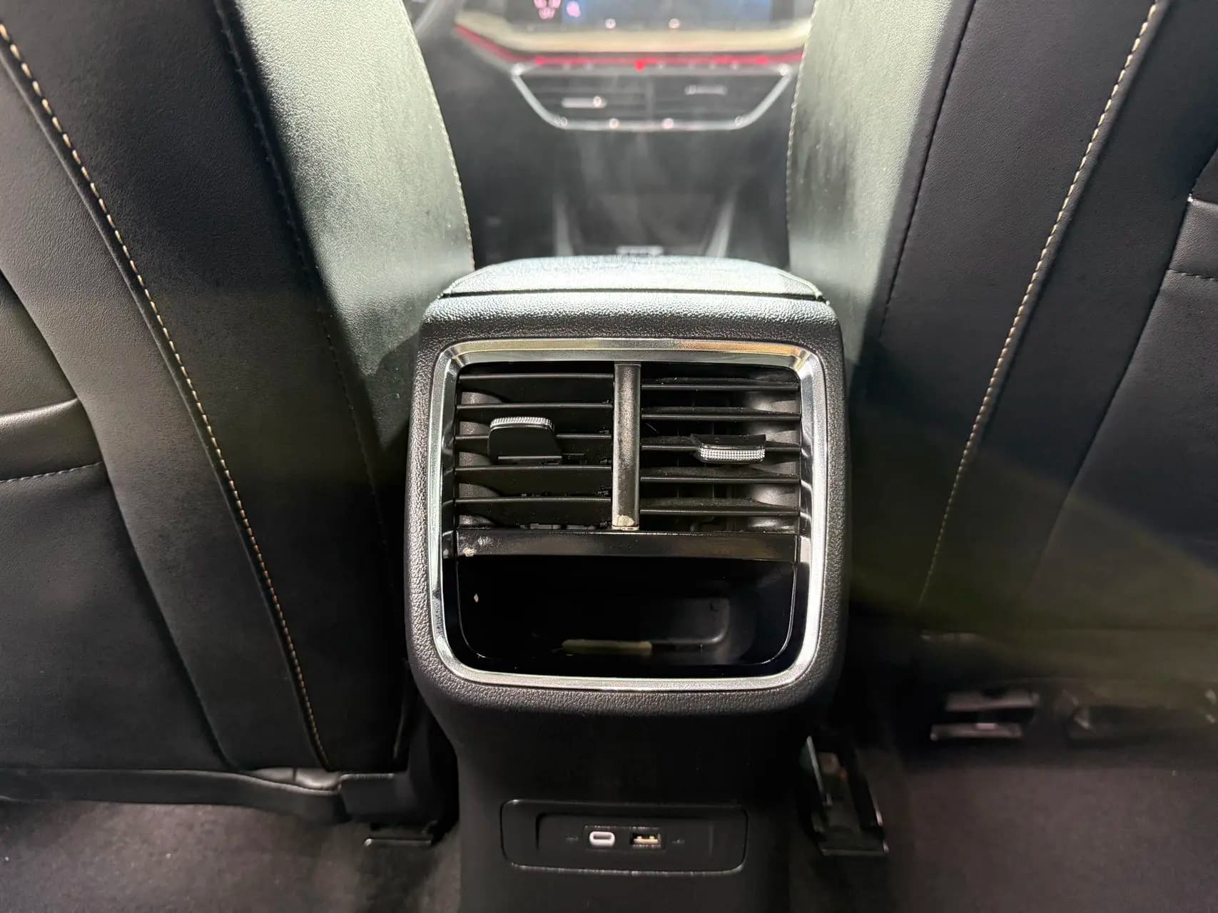 Skoda Octavia 2021 г. 28076 км. — фото 11