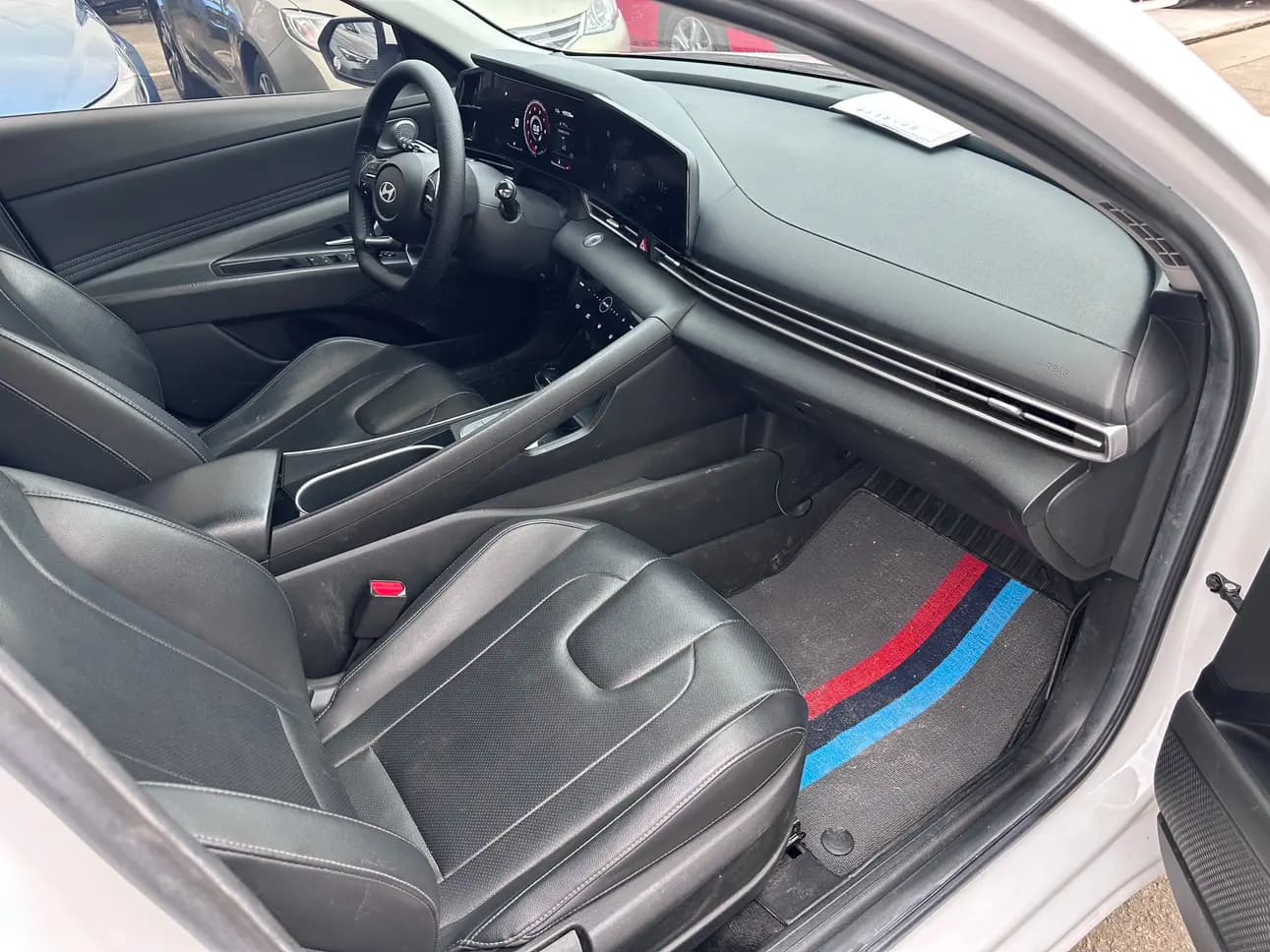 Hyundai Elantra 2022 г. 49063 км. — фото 15