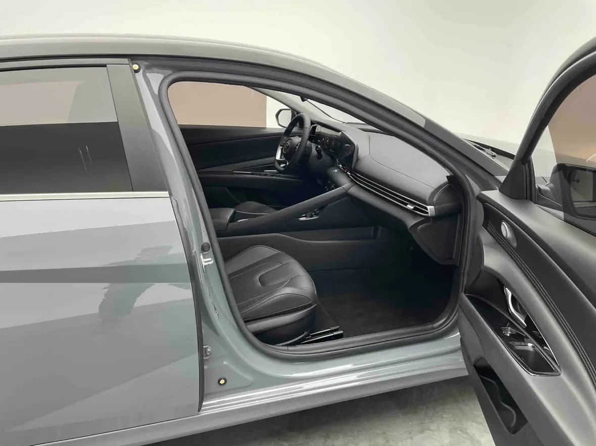 Hyundai Elantra 2022 г. 29065 км. — фото 8