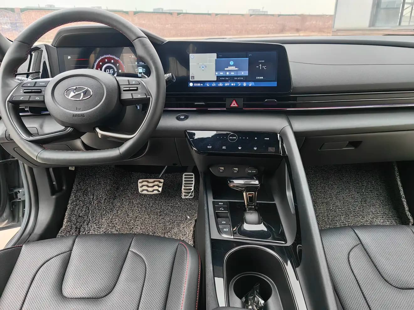 Hyundai Elantra 2022 г. 37066 км. — фото 13