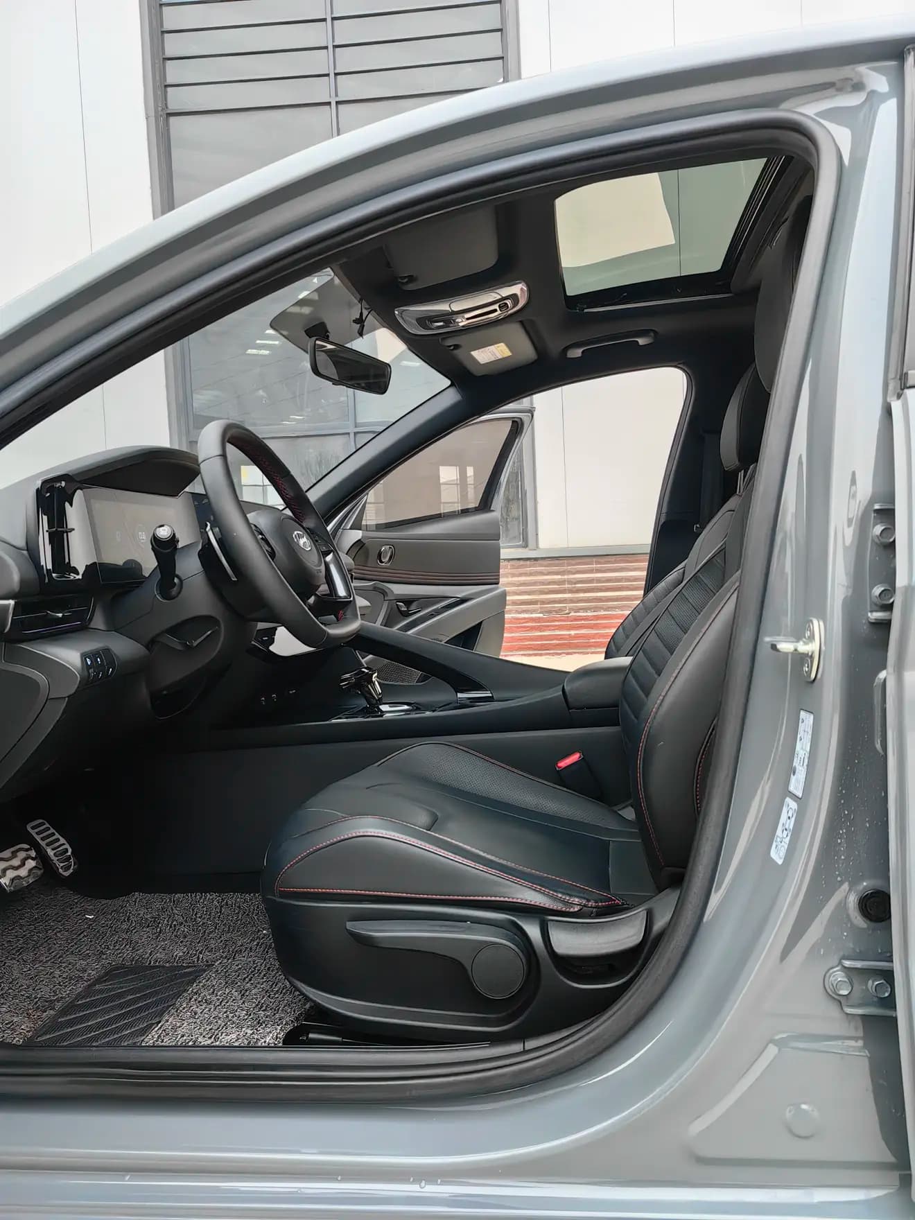 Hyundai Elantra 2022 г. 37066 км. — фото 14