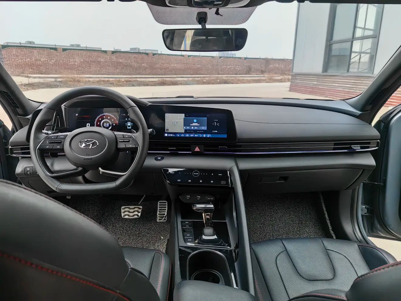 Hyundai Elantra 2022 г. 37066 км. — фото 8