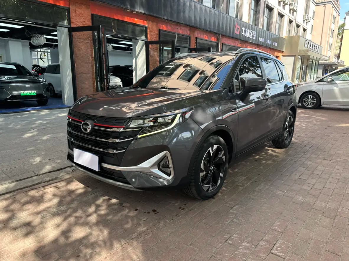 GAC Trumpchi GS3 2022 г. 87041 км.