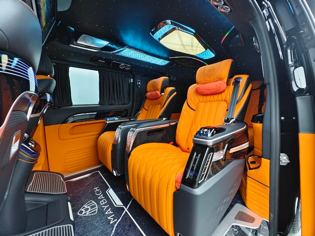 Mercedes-Benz Vito 2023 г. 10047 км. — фото 10