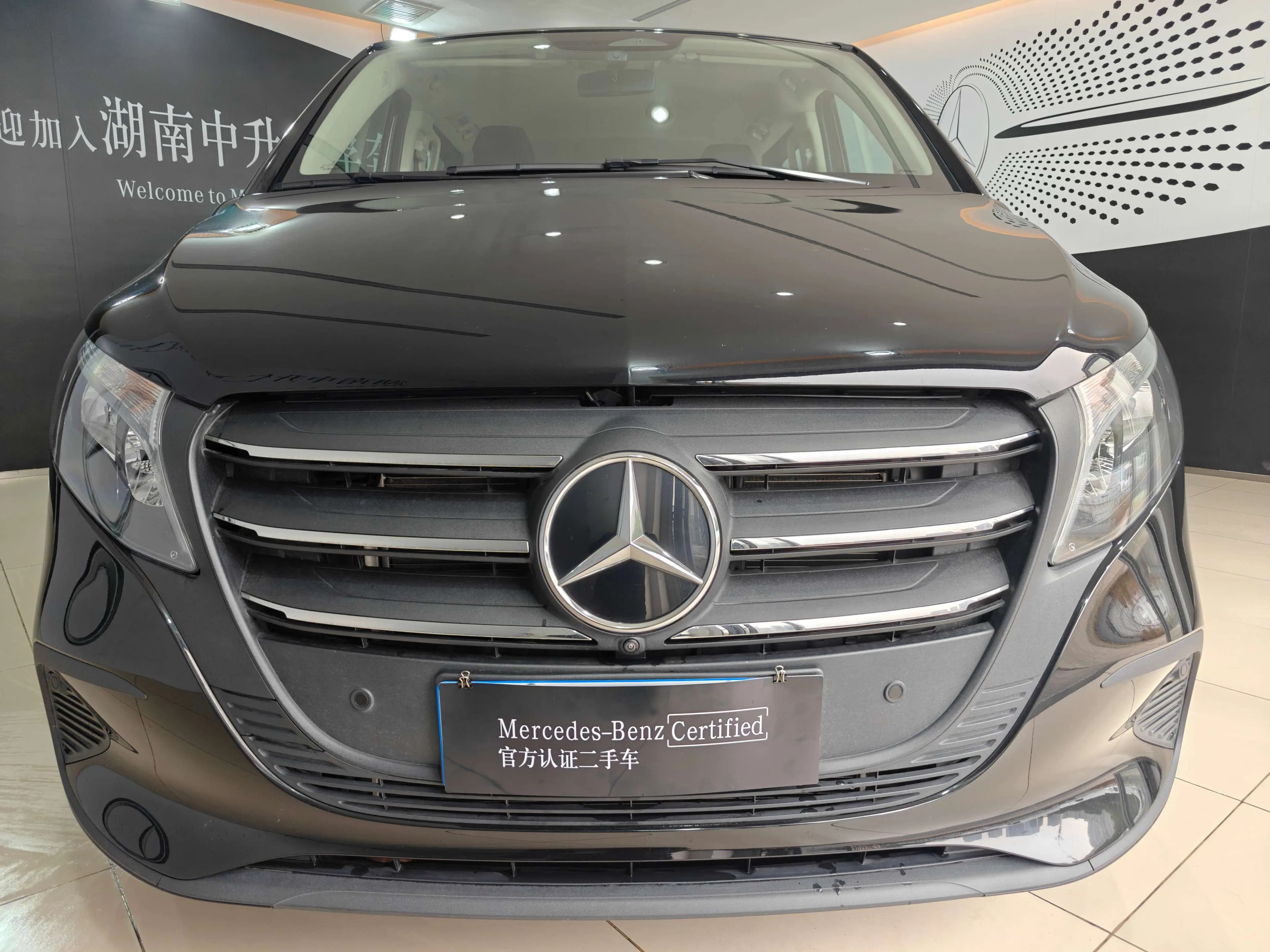 Mercedes-Benz Vito 2024 г. 14062 км. — фото 2