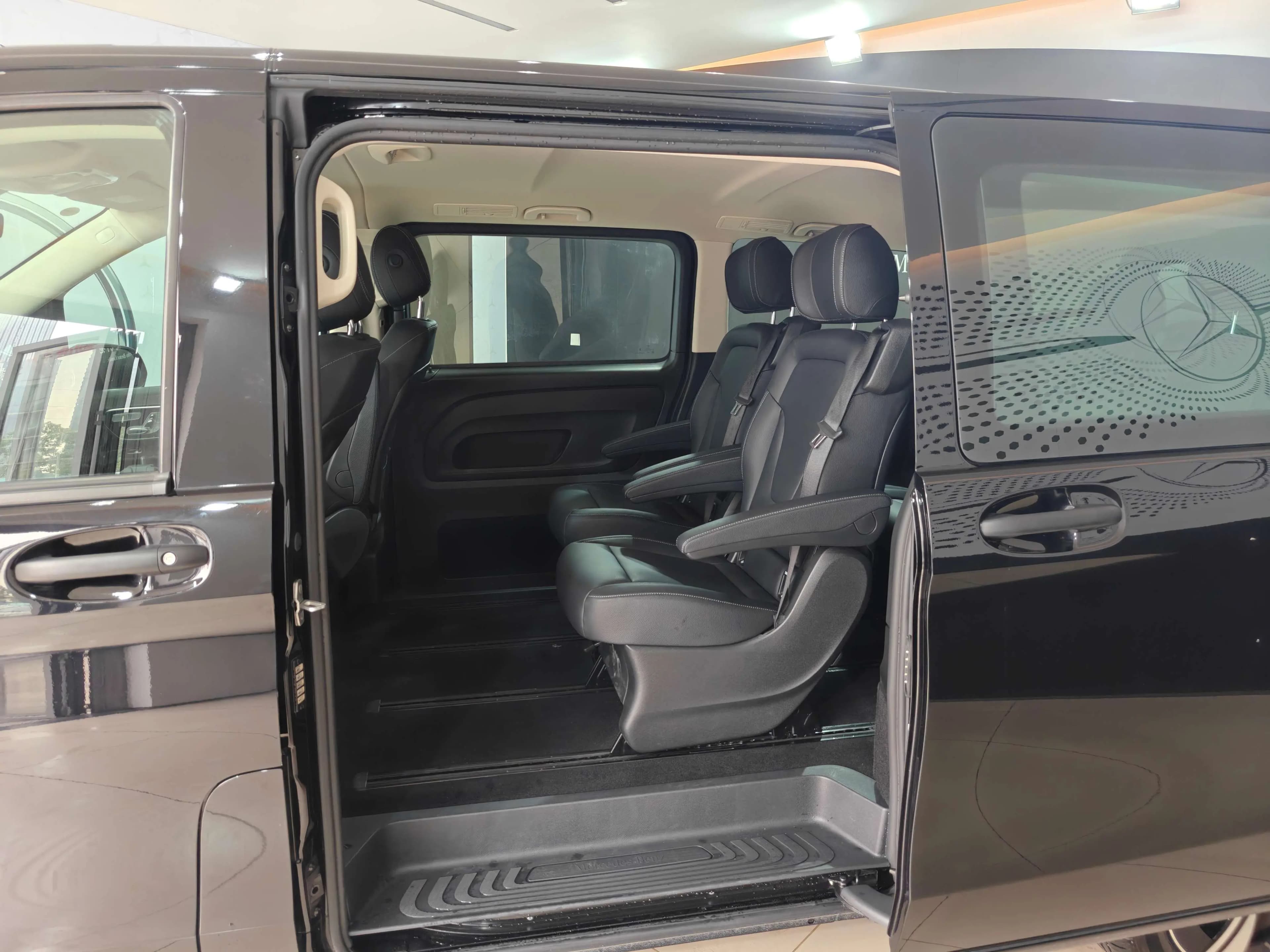 Mercedes-Benz Vito 2024 г. 14062 км. — фото 15